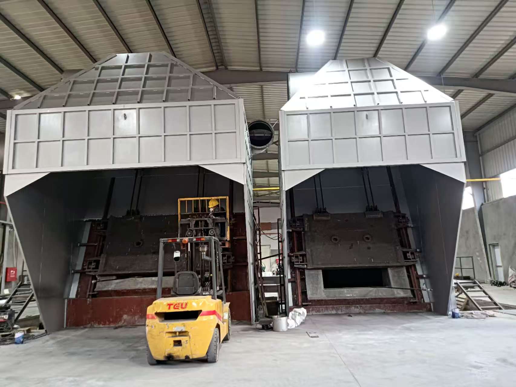 埃及两台熔铝炉工程